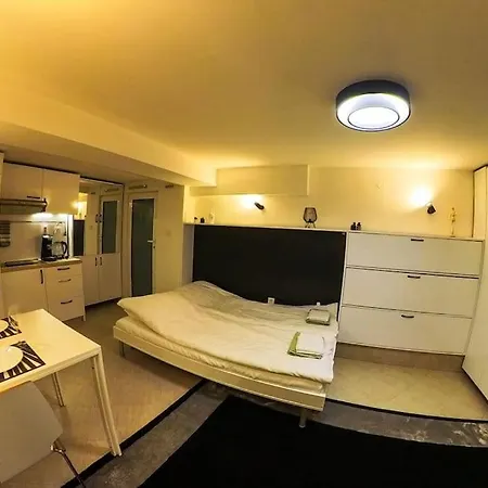 Apartman With Courtyard Just Steps Away Vitosha Str Szófia